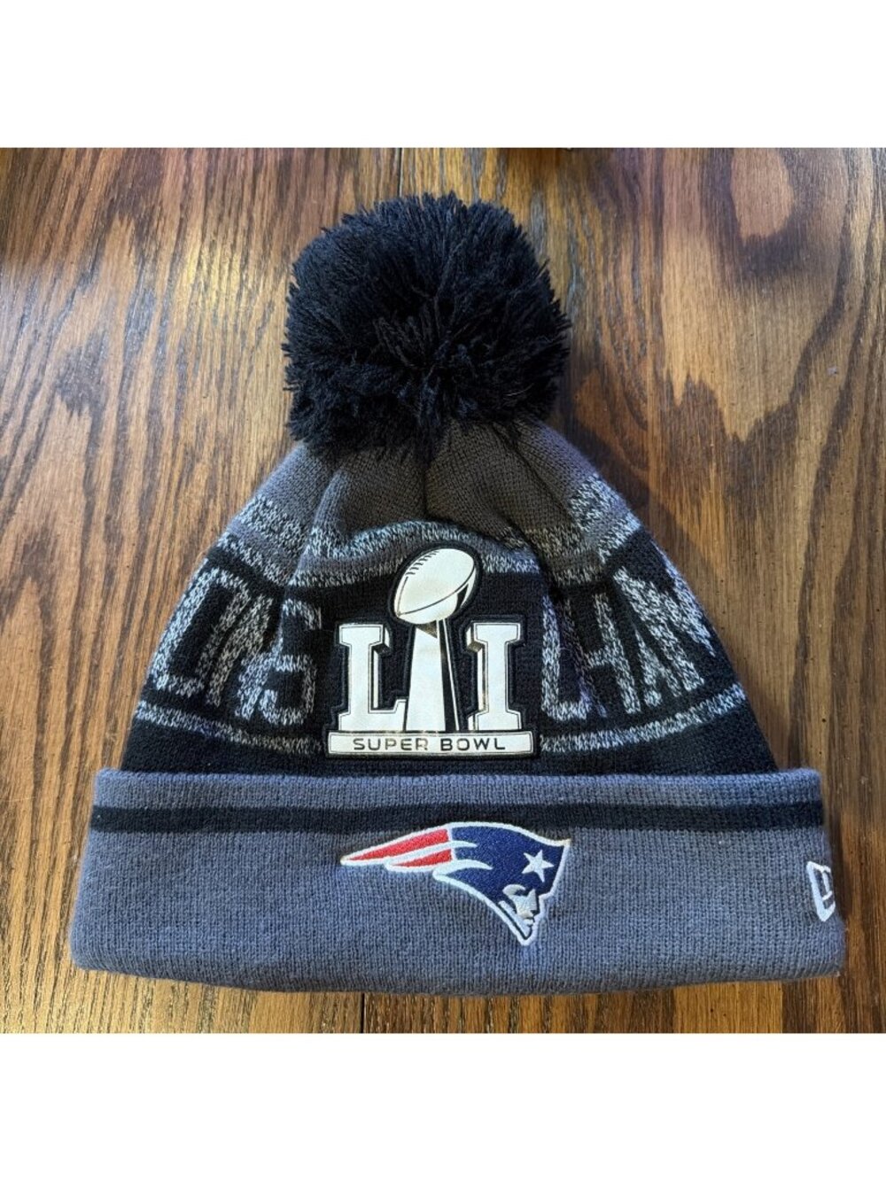 New Era New England Patriots Super Bowl LI Champions Gray Knit Hat Pom Beanie
